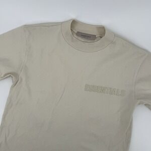 Fear of God Essentials Womens Medium Crewneck T-Shirt Cream Beige‎ Cropped Boxy